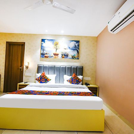 Fabhotel Supreme Suites Ludhijána Kültér fotó