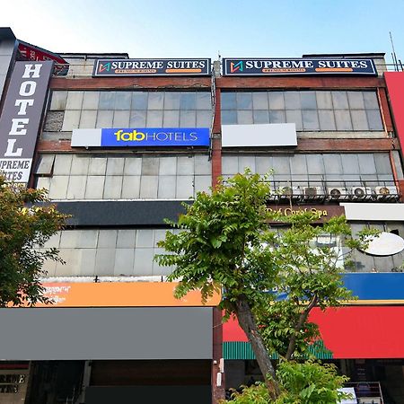 Fabhotel Supreme Suites Ludhijána Kültér fotó