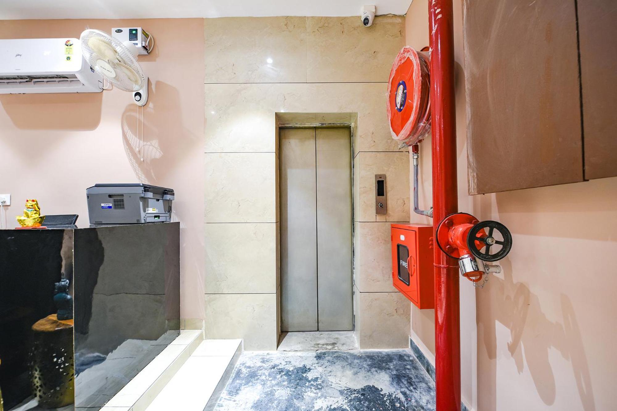 Fabhotel Supreme Suites Ludhijána Kültér fotó